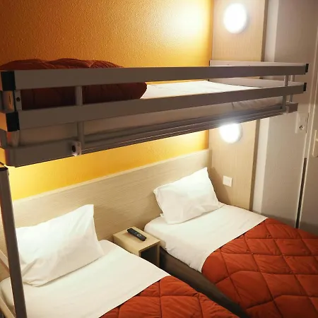 Hotel Premiere Classe *