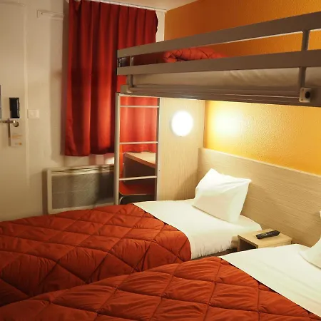 Premiere Classe סומור