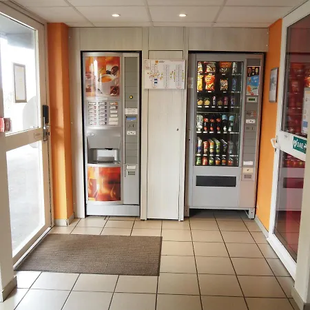 Premiere Classe מלון סומור