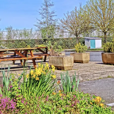 Premiere Classe Hotel *