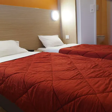 Premiere Classe Hotel *