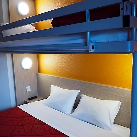 Premiere Classe Hotel *