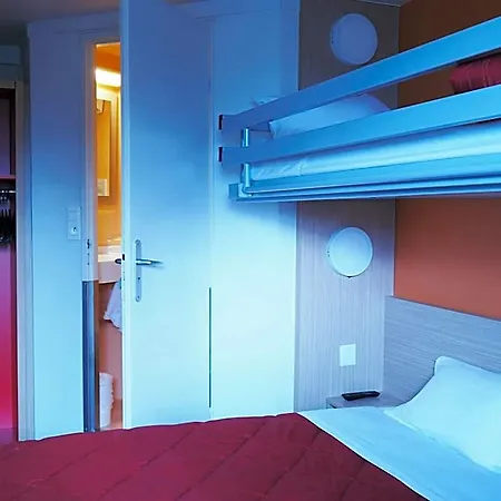 Hotel Premiere Classe *