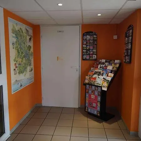 Premiere Classe Hotel *