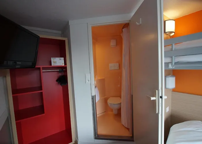 Hotel Premiere Classe *